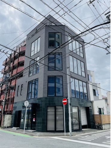 リビング福岡BLD