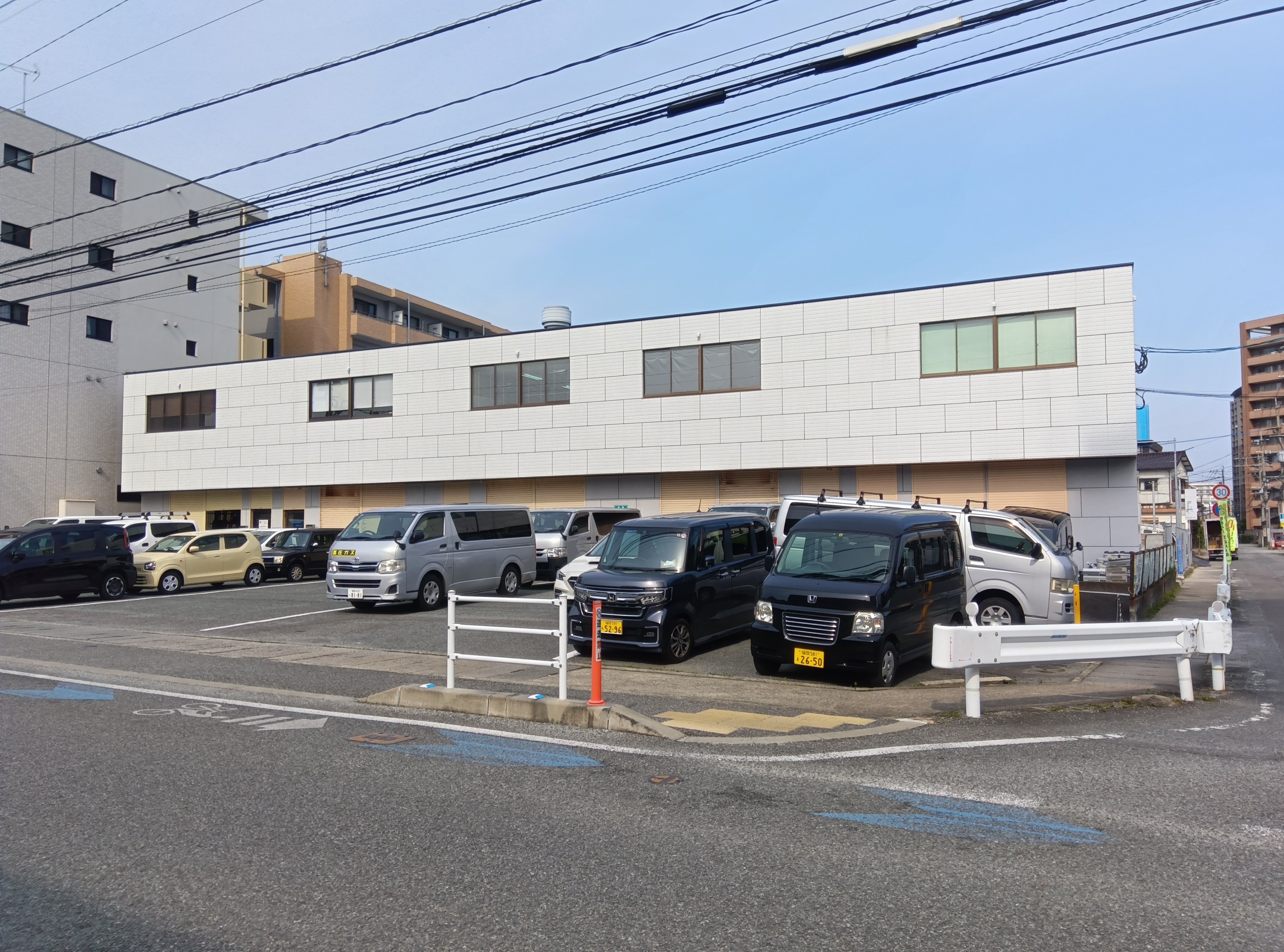 八尋半道橋ビル