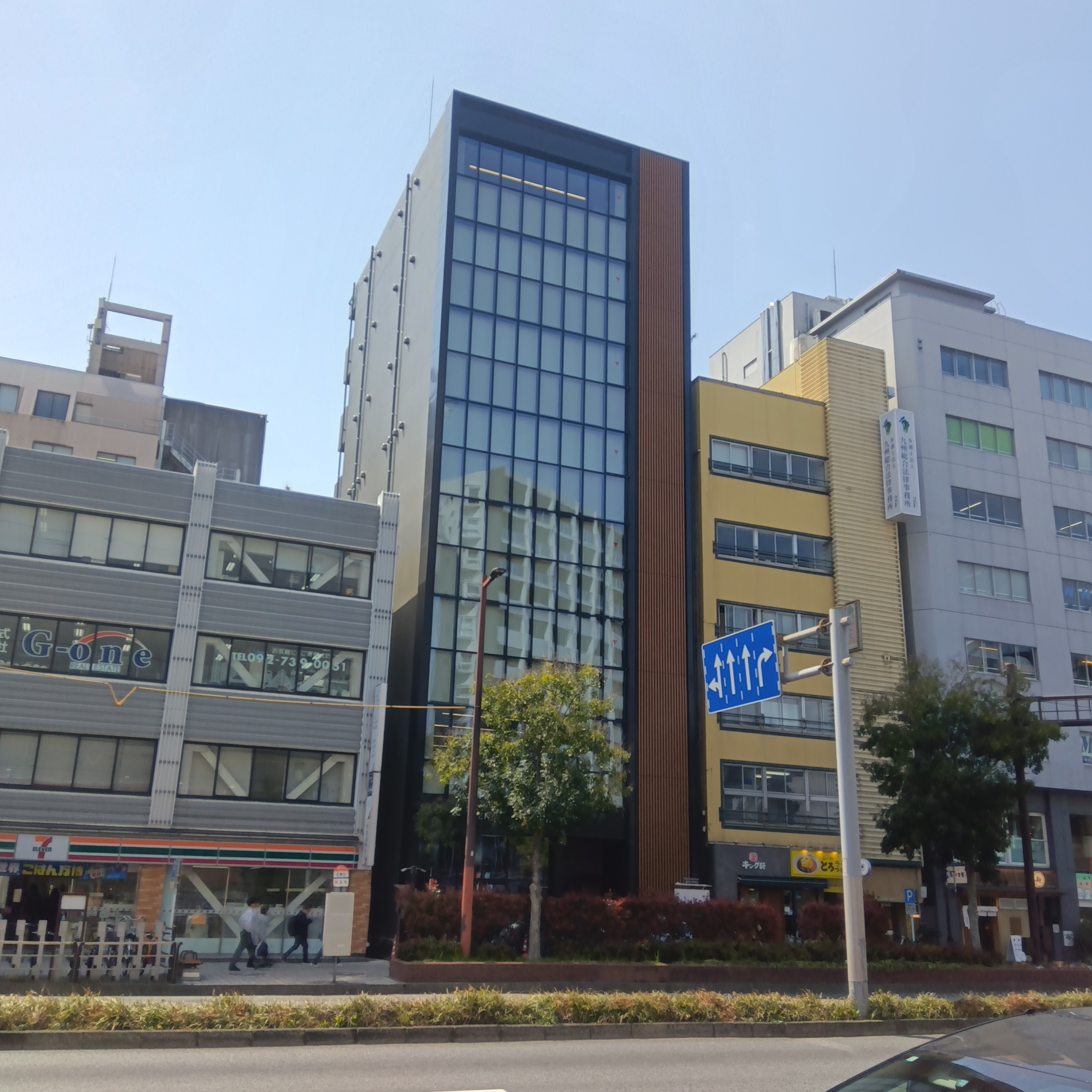 天神鍛治町ビル：店舗