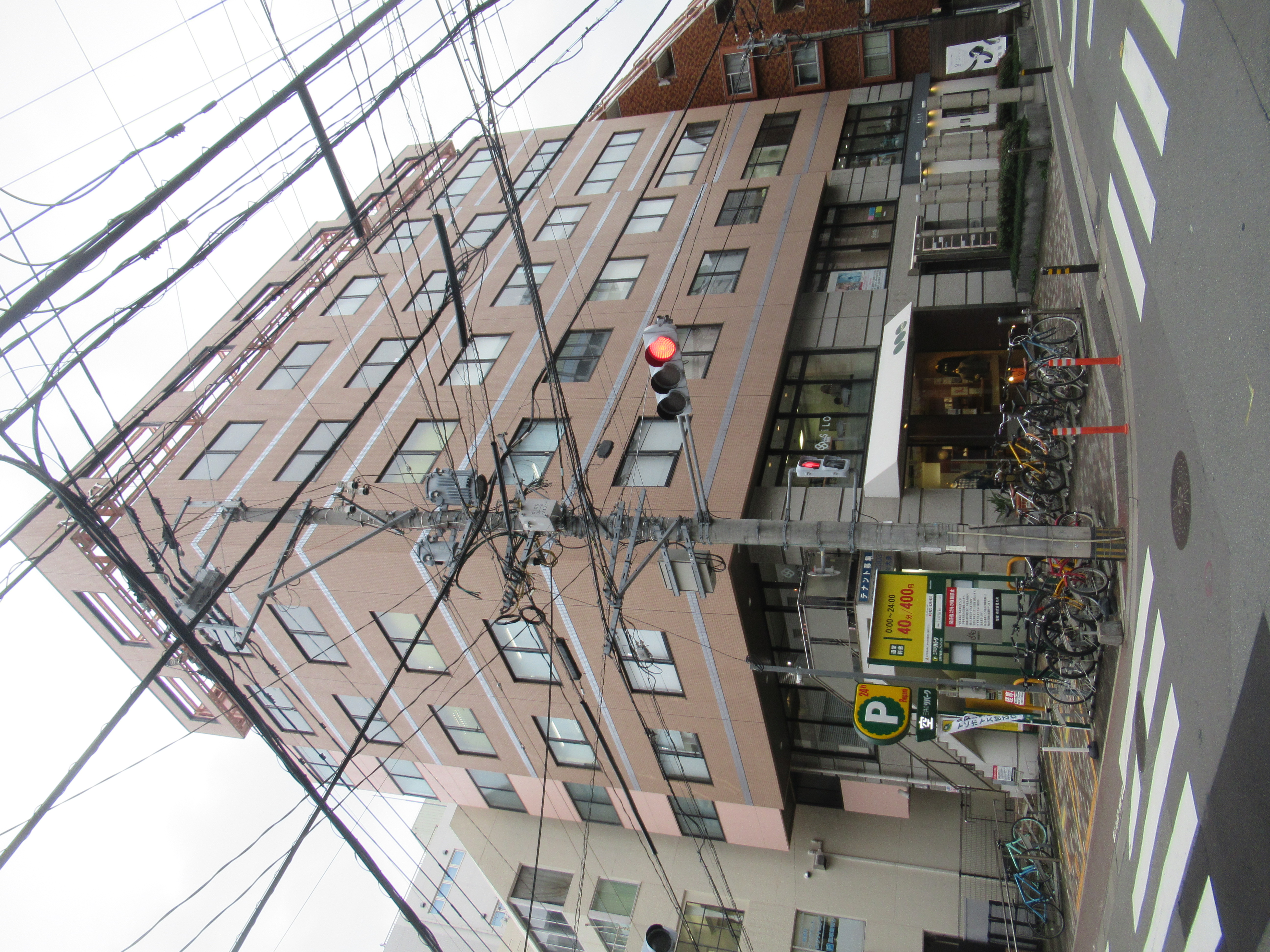 MIKIビル：店舗