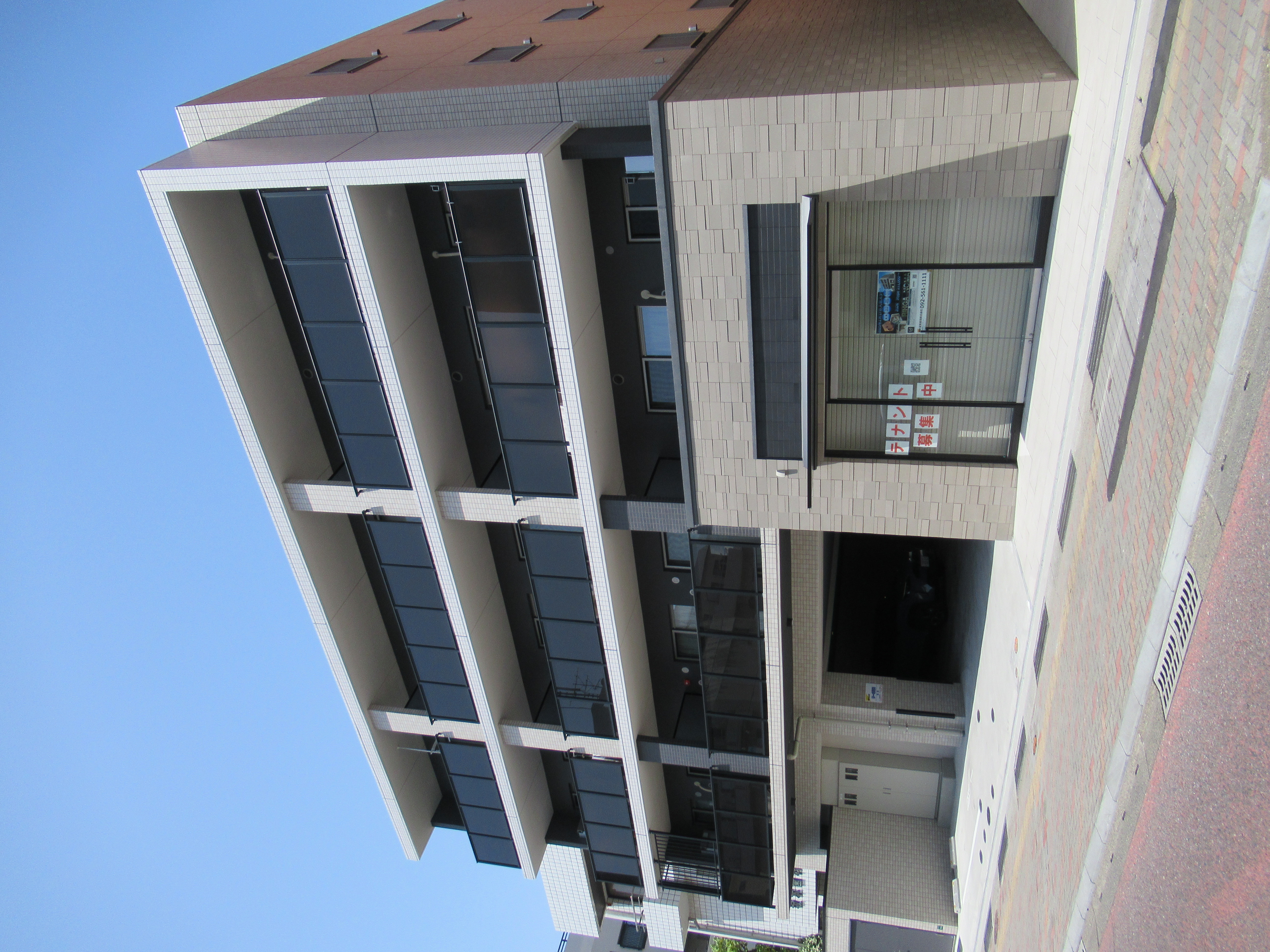 リーガ野間：店舗