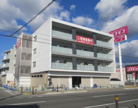 トパーズ酒殿