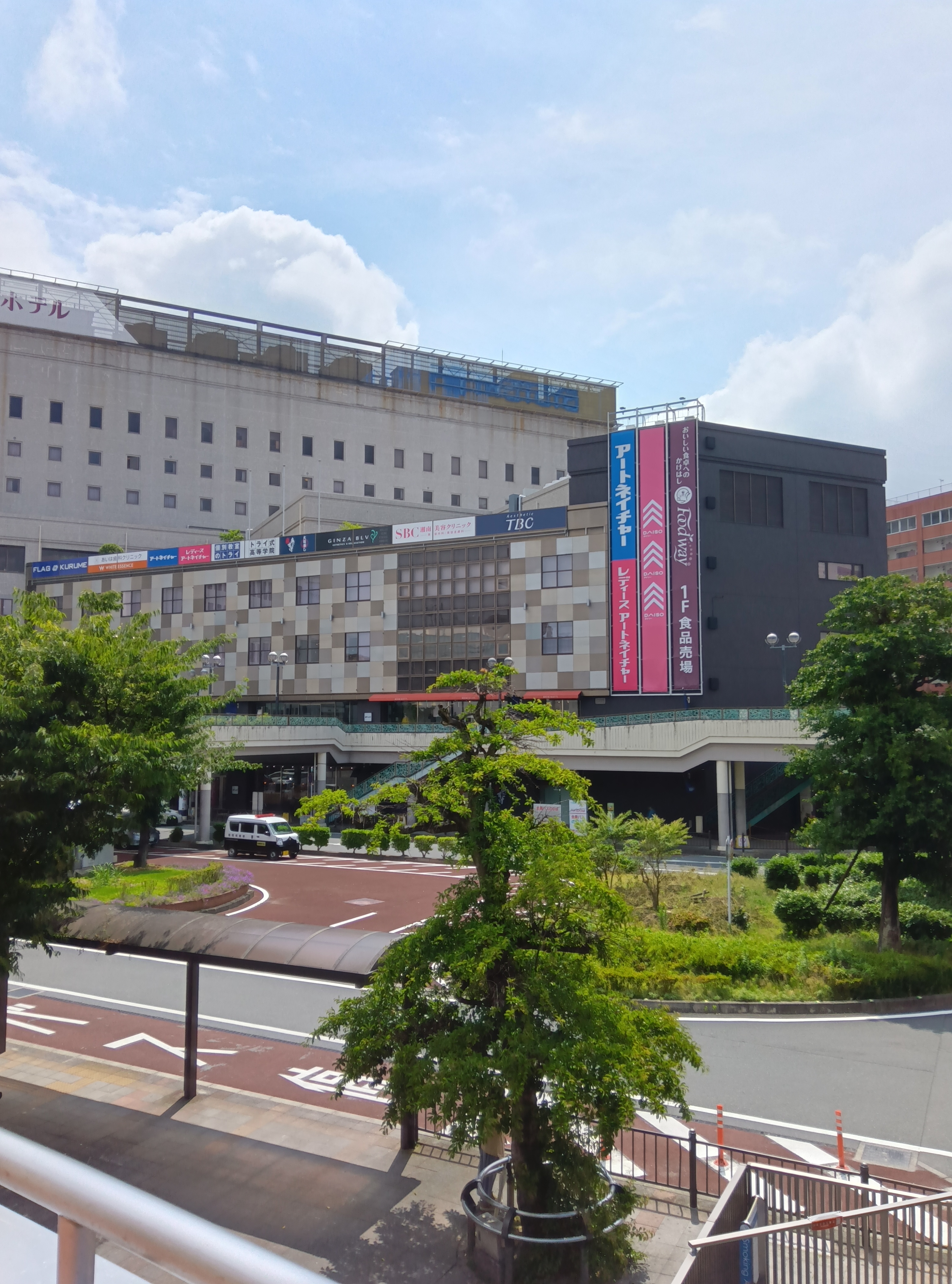 FLAG KURUME EAST(千歳プラザ東館)：店舗