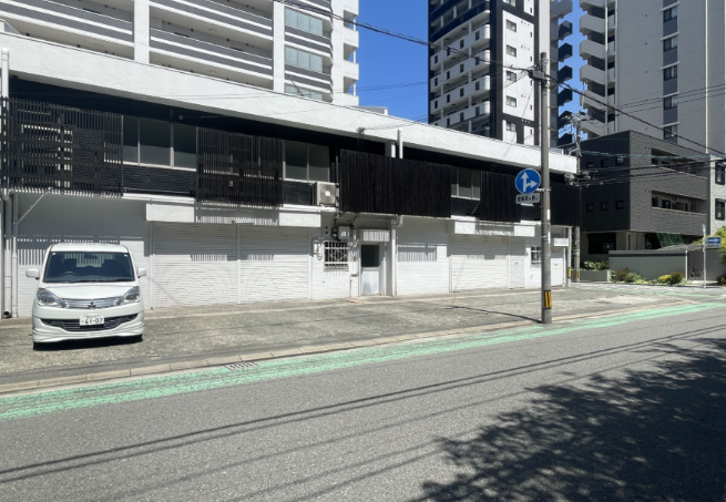 荒木駅南3倉庫