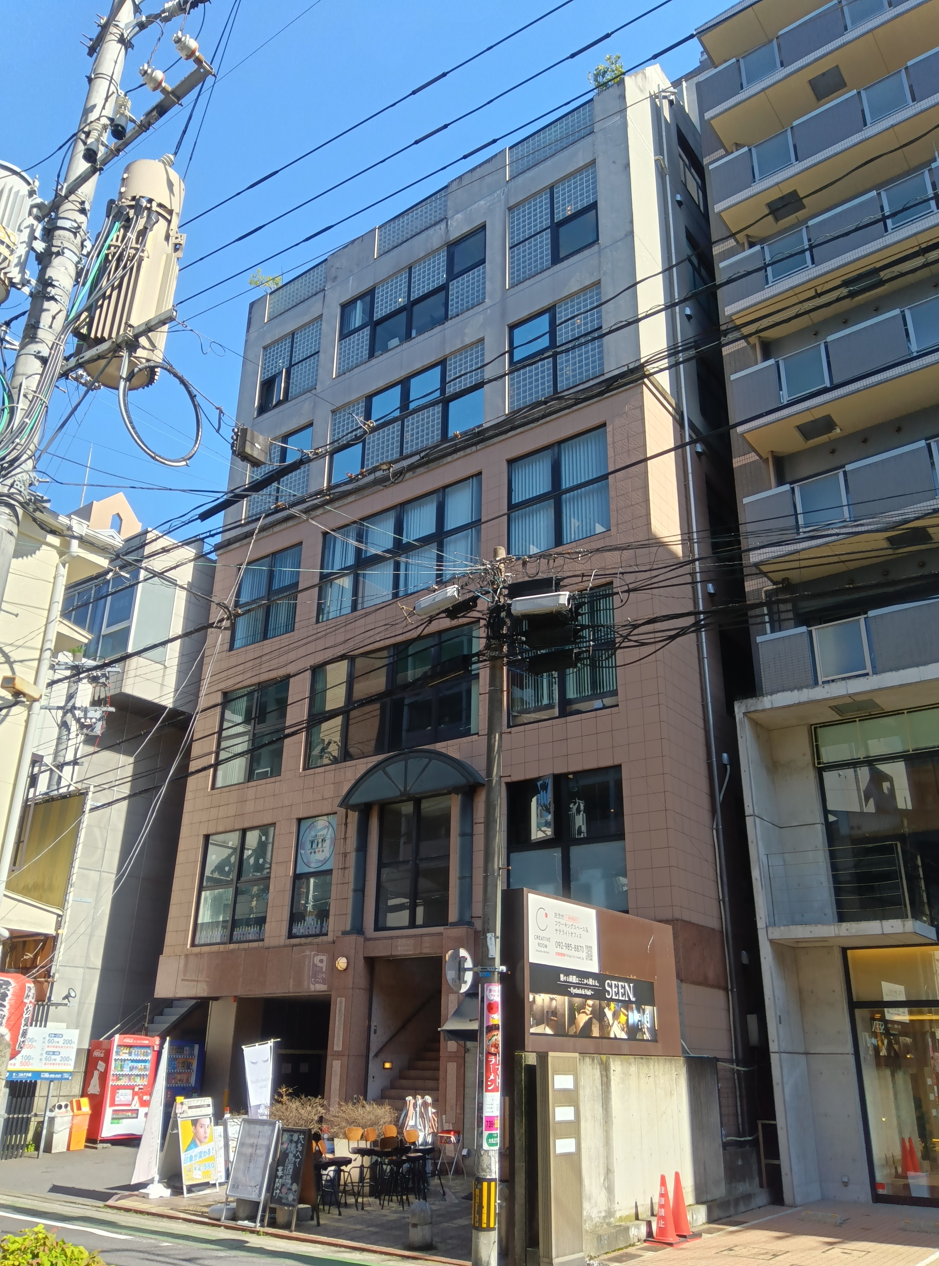 ラ・コルテ大名：店舗