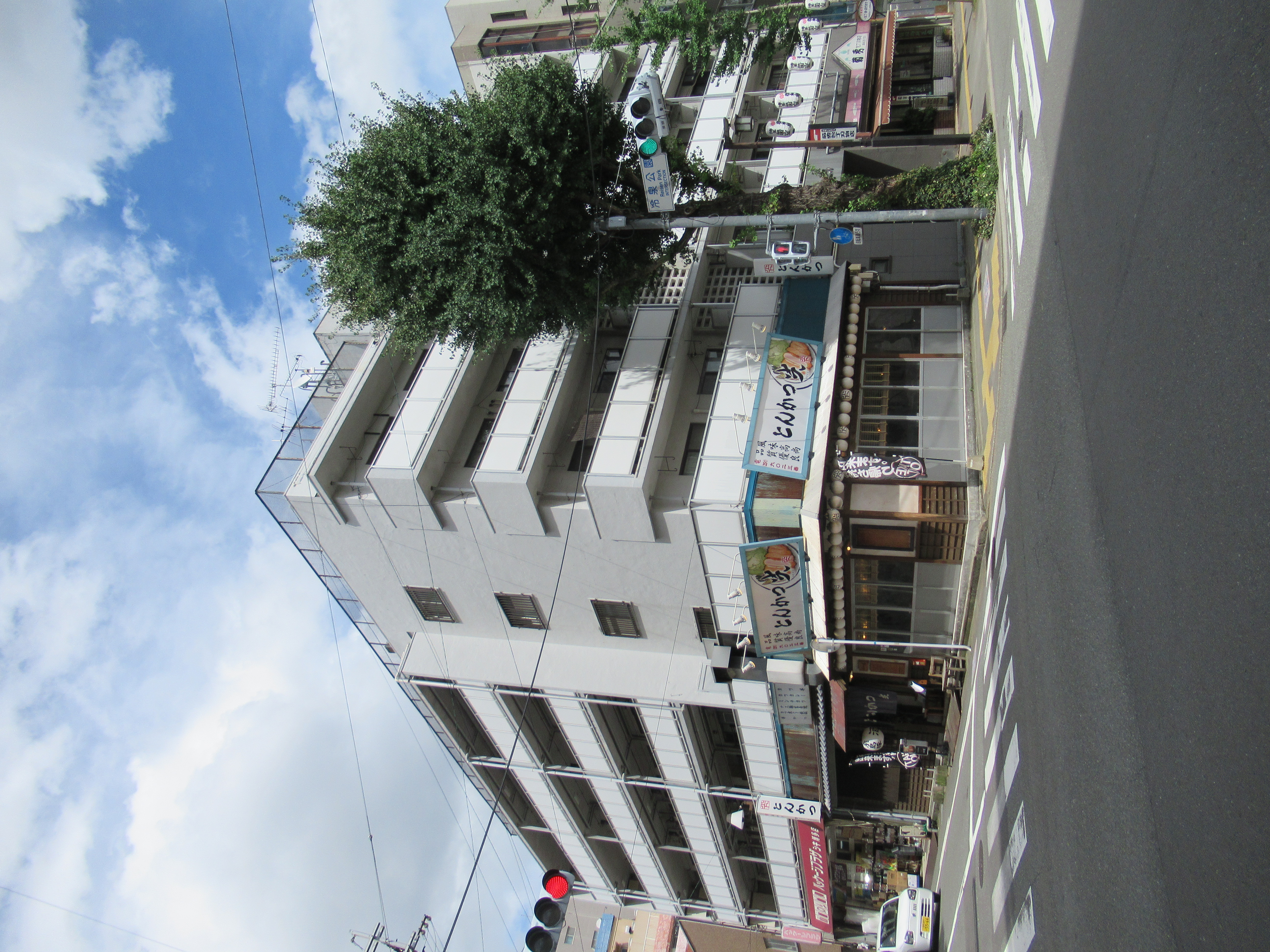 深見興産冷泉ビル