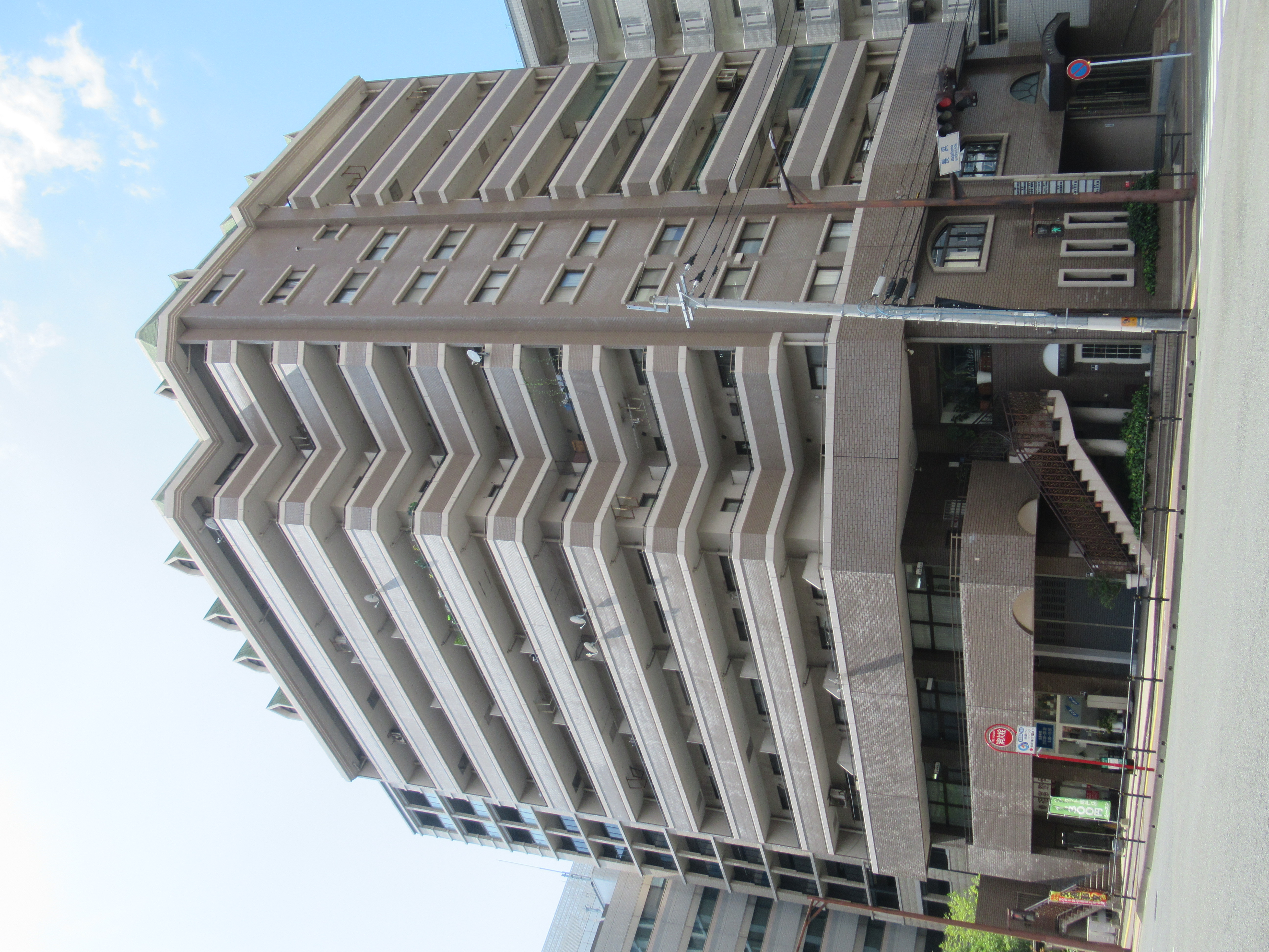 ネオハイツ舞鶴ノール：店舗